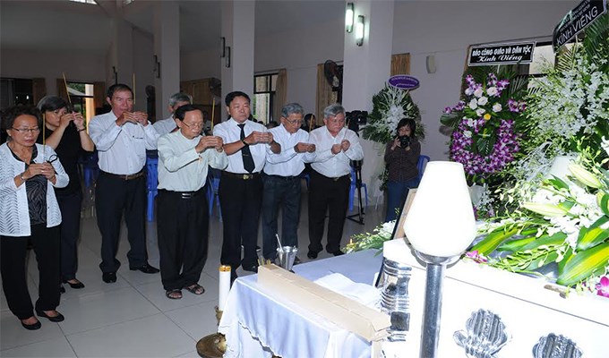 LINH MỤC PHANXICÔ XAVIÊ HUỲNH HỮU ĐẶNG QUA ĐỜI