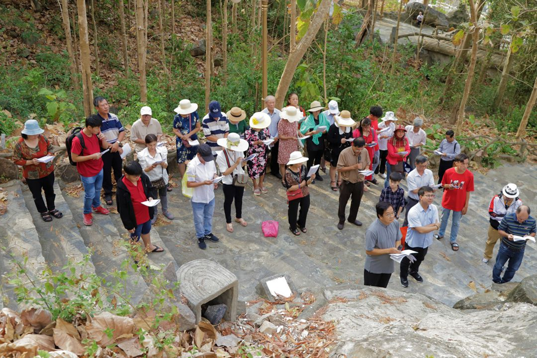 đọc kinh.png (2.35 MB)