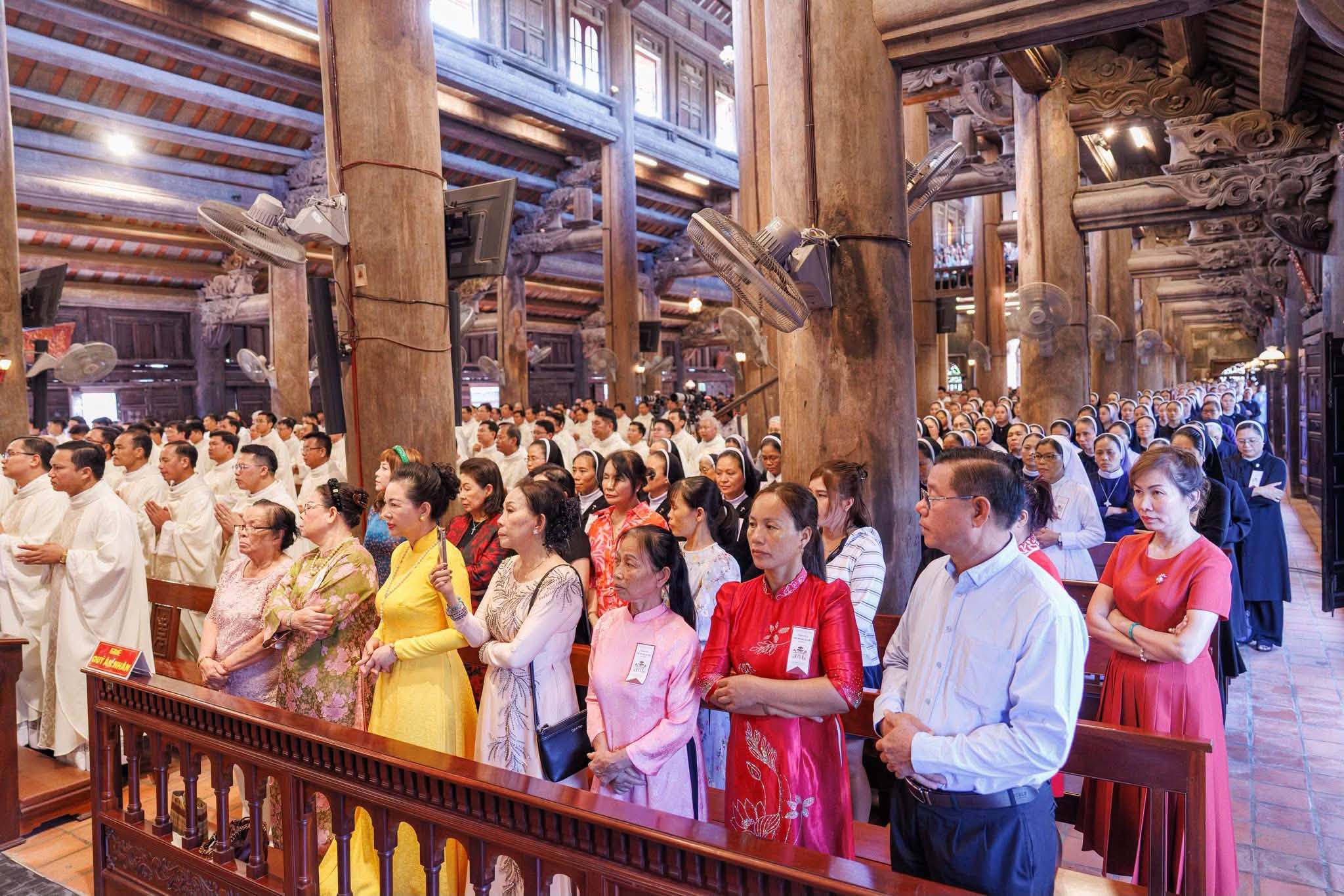 Phát Diệm mừng 125 năm thành lập giáo phận