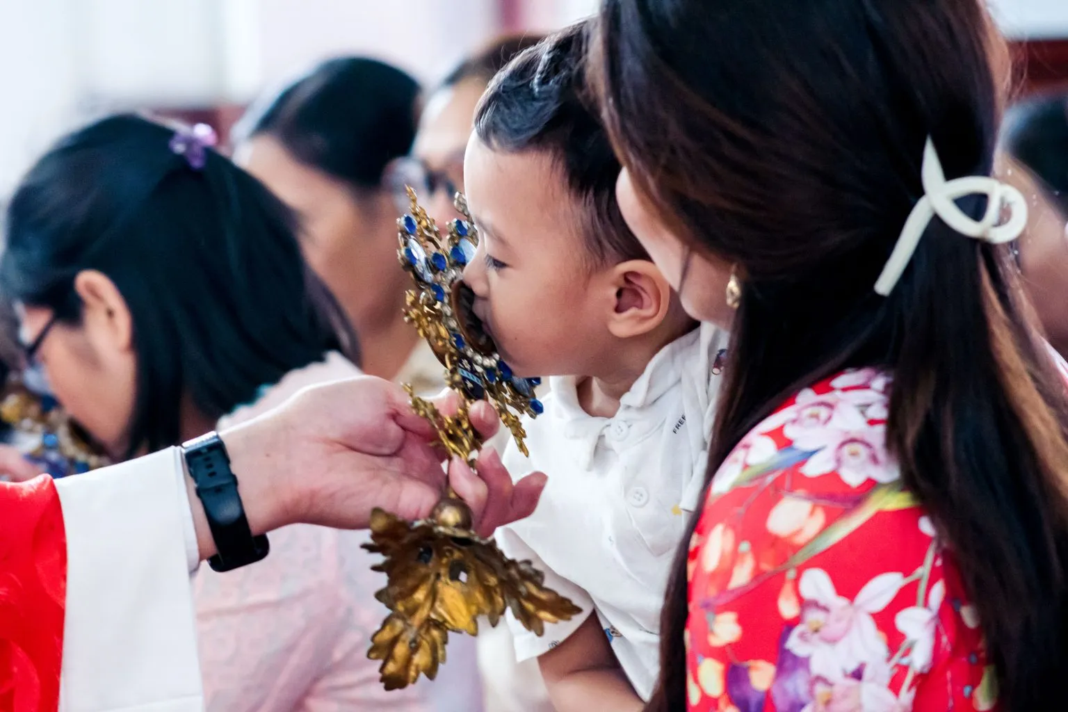 Người tín hữu và lòng yêu mến thánh tích