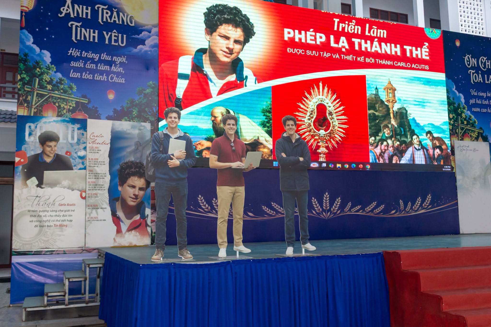 Triển lãm phép lạ Thánh Thể