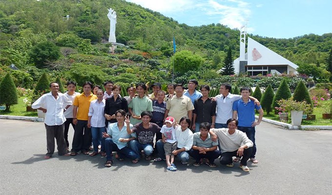 Phục sinh những mảnh đời