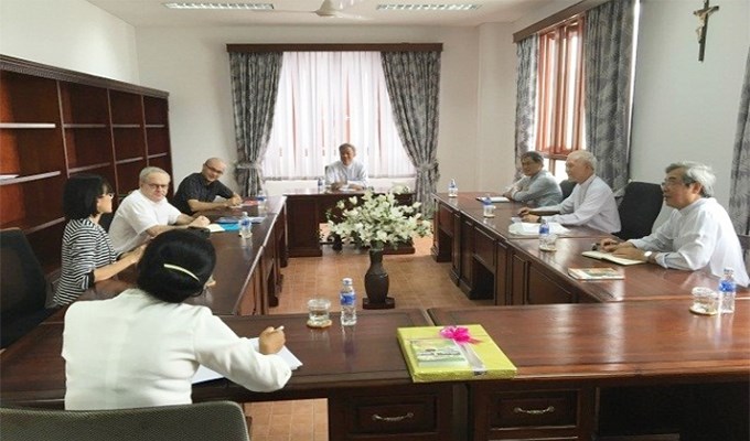 Đại học Công giáo Pháp thăm Học viện Công giáo Việt Nam