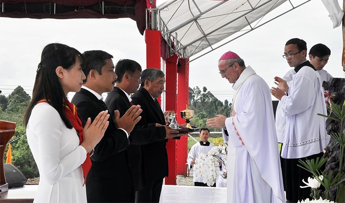 Thánh lễ kết thúc Năm Thánh Lòng Thương Xót Trung tâm Đức Mẹ Núi Cúi