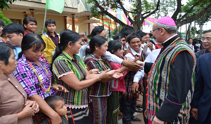Mục vụ “ngoại biên”