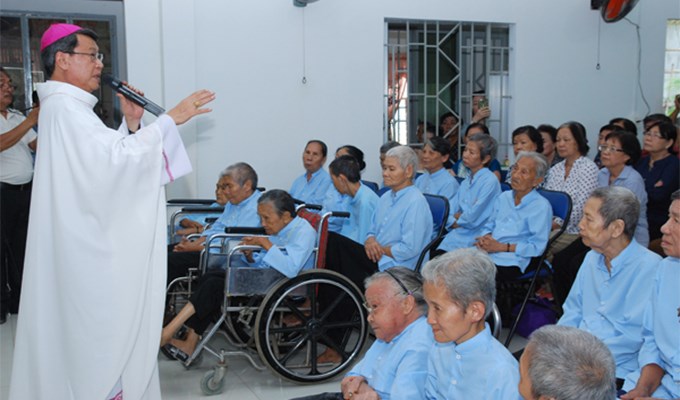 Nơi nâng đỡ người nghèo lúc xế chiều