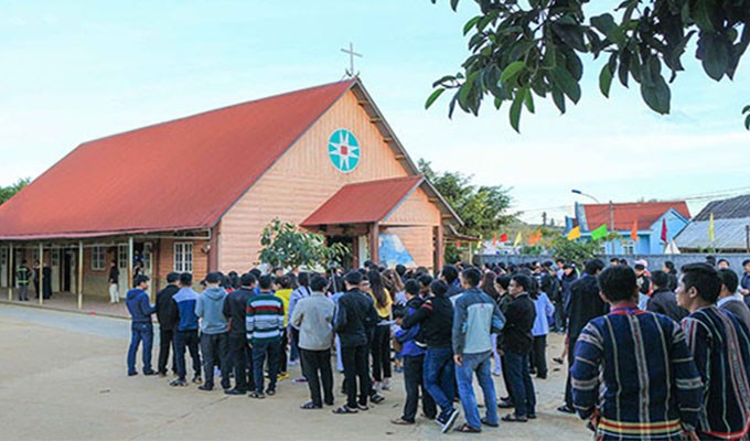 Giới trẻ hạt Đà Lạt hành hương và sinh hoạt