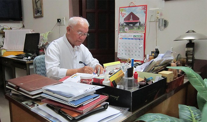 Bố già đáng kính của họ đạo Bùi Chu