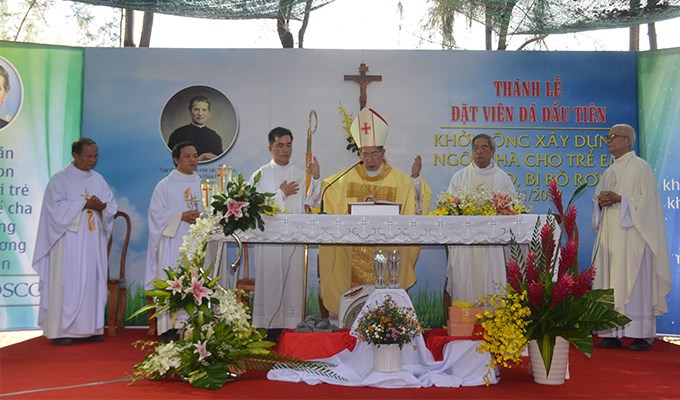 Ngôi nhà chung cho trẻ em nghèo