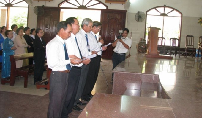 Hơi ấm  nơi đất khách
