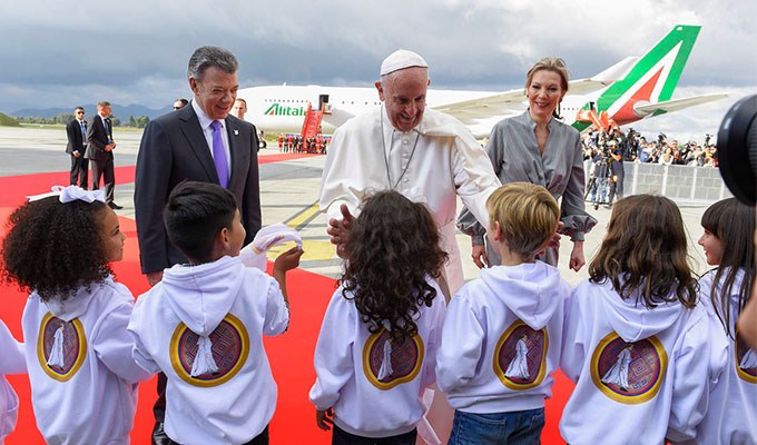 HÌNH ẢNH COLOMBIA CHÀO ĐÓN ĐỨC THÁNH CHA