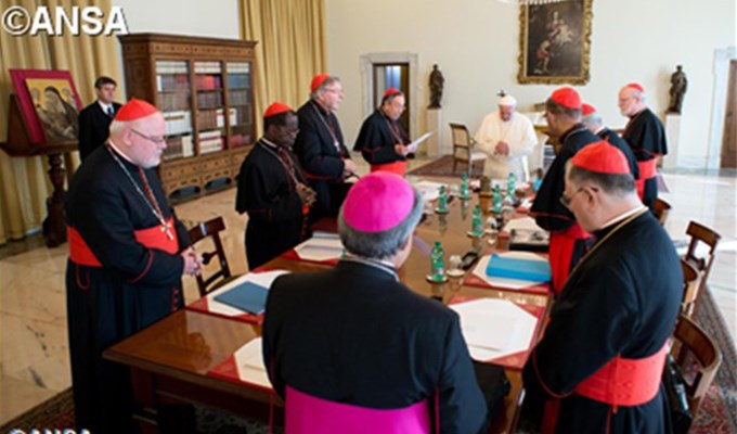 HỘI ĐỒNG HỒNG Y CỐ VẤN HỌP TẠI VATICAN
