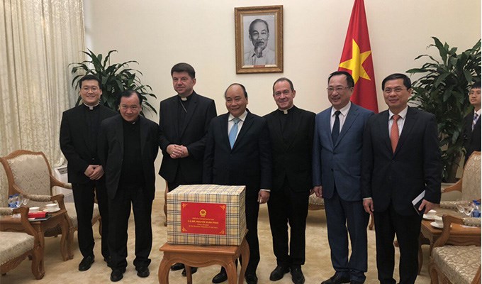 Ðoàn công tác hỗn hợp của Tòa Thánh đến Việt Nam
