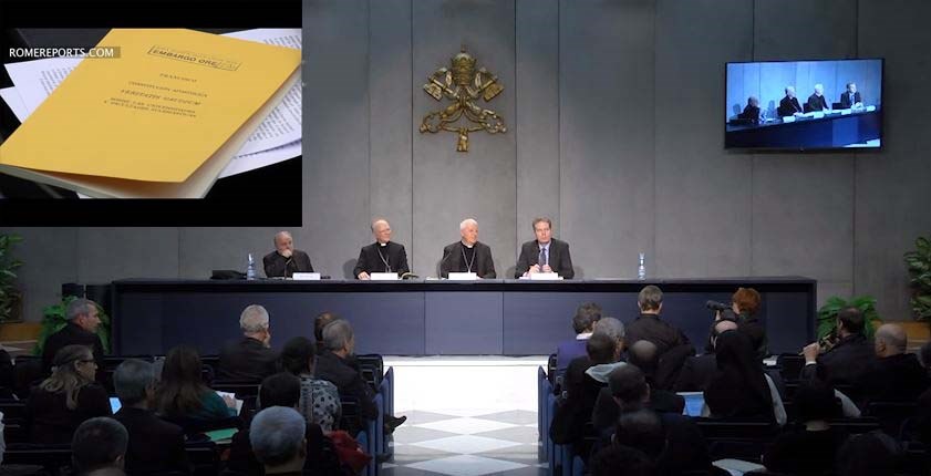 Tông hiến mới kêu gọi các đại học, học viện giáo hoàng cải cách