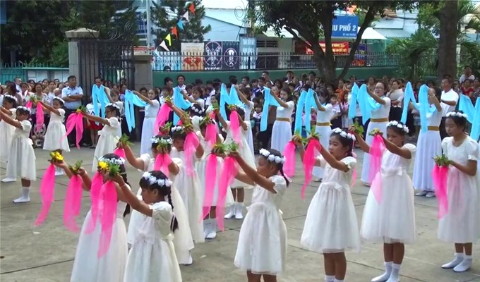 Hoa dâng Mẹ