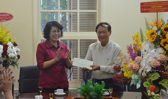 Mừng ngày báo chí Việt Nam