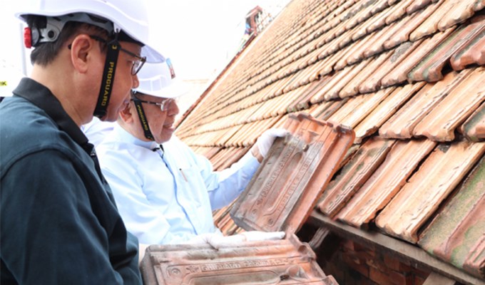 Bắt đầu giai đoạn hai trùng tu nhà thờ Ðức Bà Sài Gòn