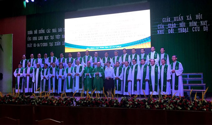 Ðối thoại cứu độ  trong đào tạo linh mục