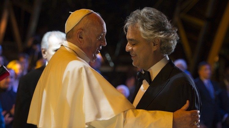 Ca sĩ Andrea Bocelli sẽ hát tại Đại hội Gia đình Thế giới 2018