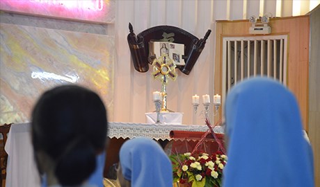 Giáo xứ Thánh Phaolô 3 chầu Thánh Thể