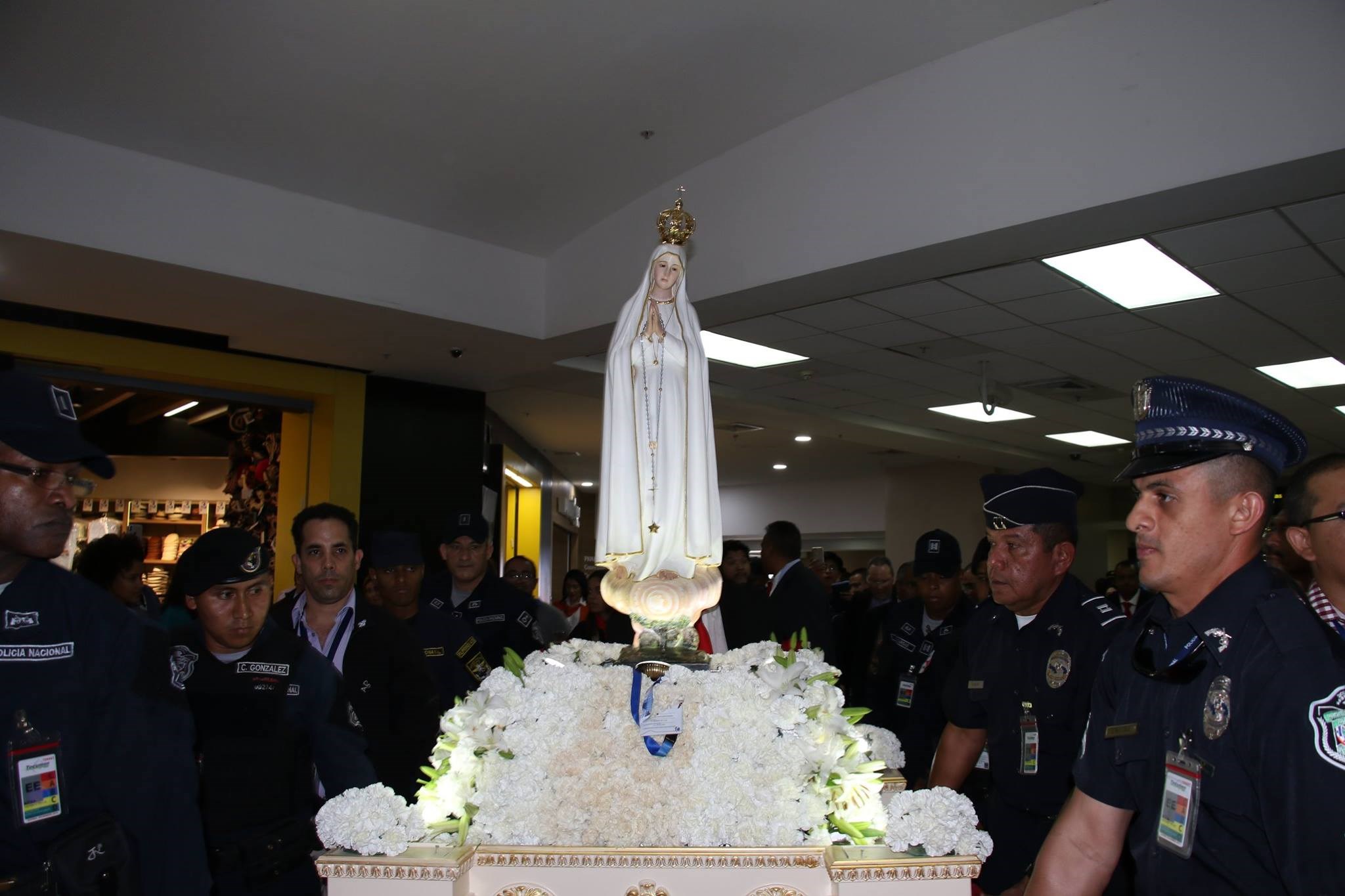 Tượng Đức Mẹ Fatima đến Panama