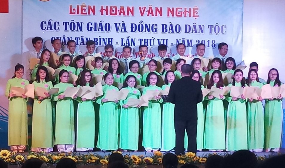Một sân chơi văn nghệ Liên tôn giáo và dân tộc ở Tân Bình