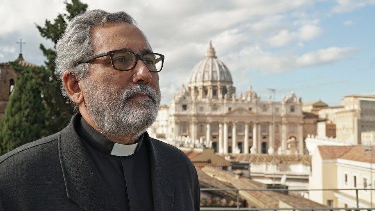 Tân Tổng trưởng Quốc vụ viện về Kinh tế Vatican