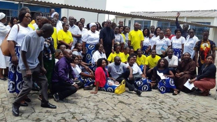Giáo hội Zambia phát triển các trường học Công giáo