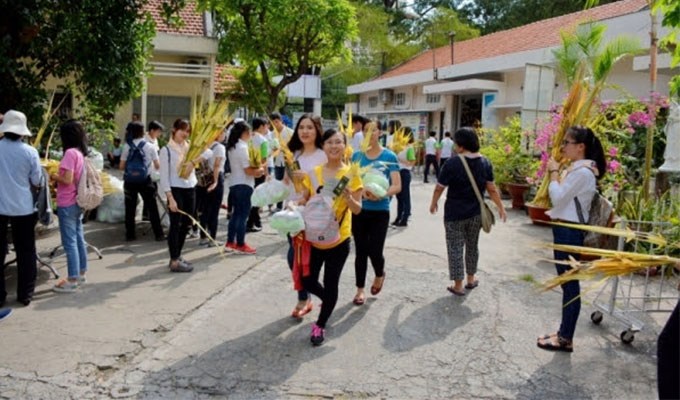 Gia đình sống Tuần Thánh