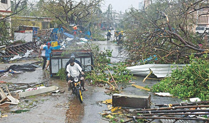 Caritas Ấn Ðộ giúp nạn nhân bão Fani