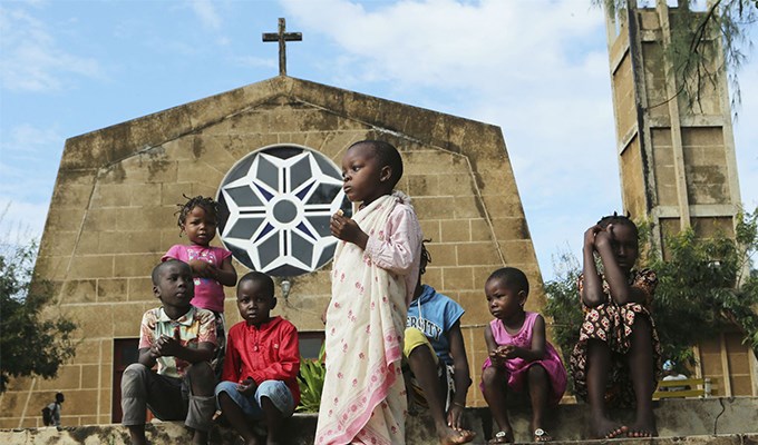 Nhà thờ Mozambique mở cửa  đón nạn dân Hồi giáo