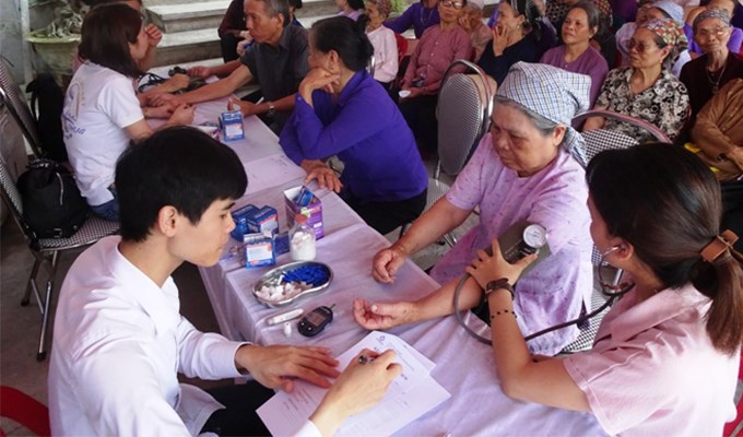 Mang hơi ấm đến với người bệnh nghèo