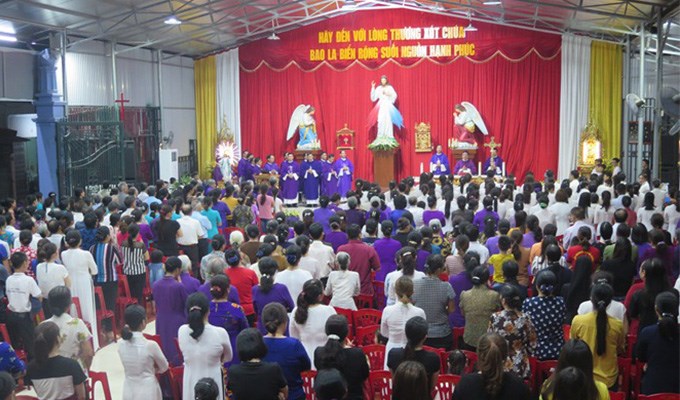Lễ giỗ lần thứ 9O Ðức cha Francisco Ruiz de Azua Minh