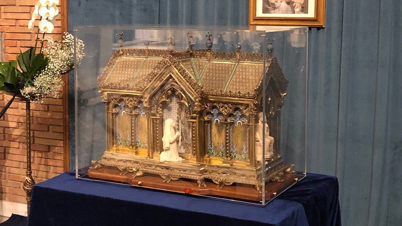 Thánh tích thánh Bernadette đến Ý