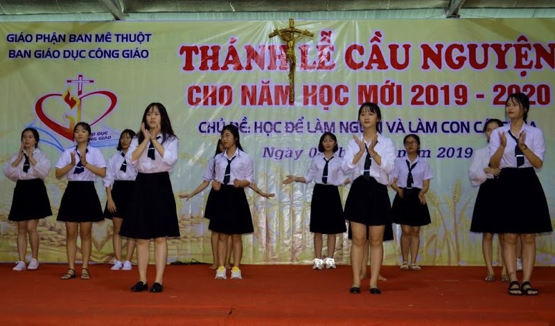 Thánh lễ cầu nguyện cho năm học mới