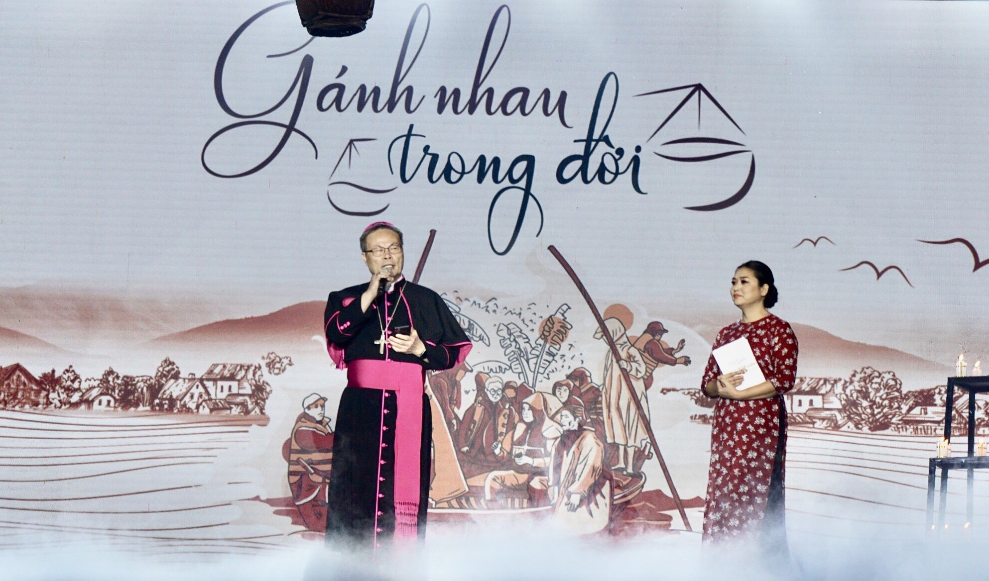 Vì miền Trung, chúng ta làm một khối Việt Nam hòa đồng duy nhất