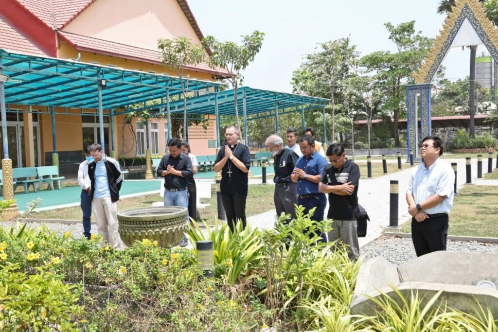 Tạm ngưng các thánh lễ tại Phnom Penh vì dịch Covid-19