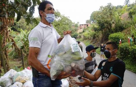 Mục vụ xã hội làm cầu nối tiếp cận người nghèo ở Colombia