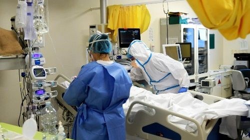 Đức Giáo Hoàng tặng hai máy thở cho bệnh viện ở Ecuador