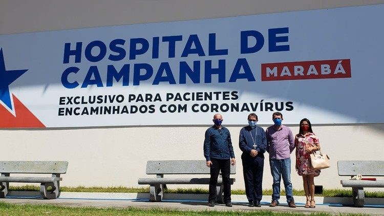 Bệnh viện Brazil nhận máy thở do Đức Thánh Cha tặng