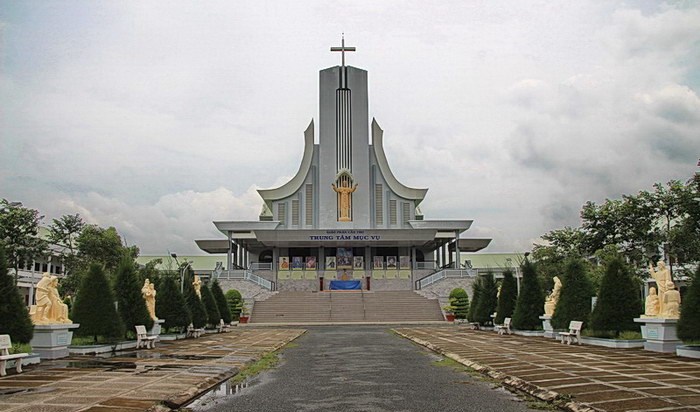 Giáo phận Cần Thơ chăm sóc người nghèo dịp Tết Nguyên Ðán 2021