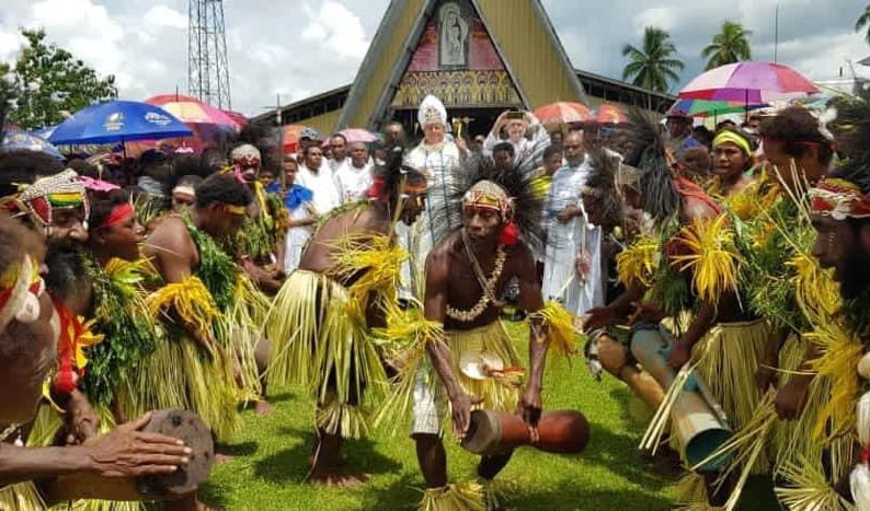 Lúa chín đầy đồng tại miền truyền giáo Papua New Guinea