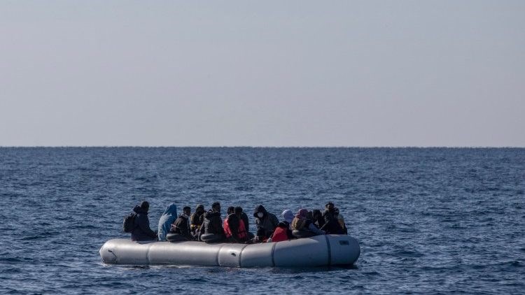 Cầu nguyện cho các nạn nhân vụ đắm tàu ngoài khơi Libya