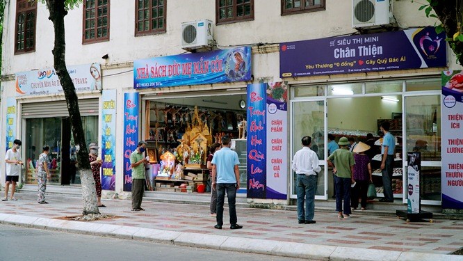 Siêu thị Chân Thiện 0 đồng cho người nghèo tại Hải Phòng