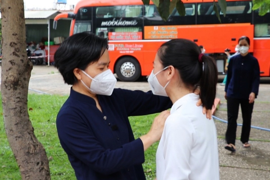 Tri ân 178 tình nguyện viên các tôn giáo hoàn thành nhiệm vụ tại tuyến đầu