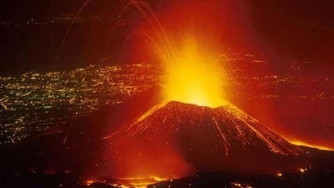 Đức Thánh Cha bày tỏ sự gần gũi với cư dân đảo La Palma