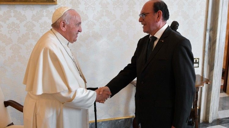 Vatican trao trả 3 xác ướp cổ đại cho Peru