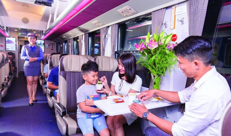 Cho con một tuổi thơ tròn trịa