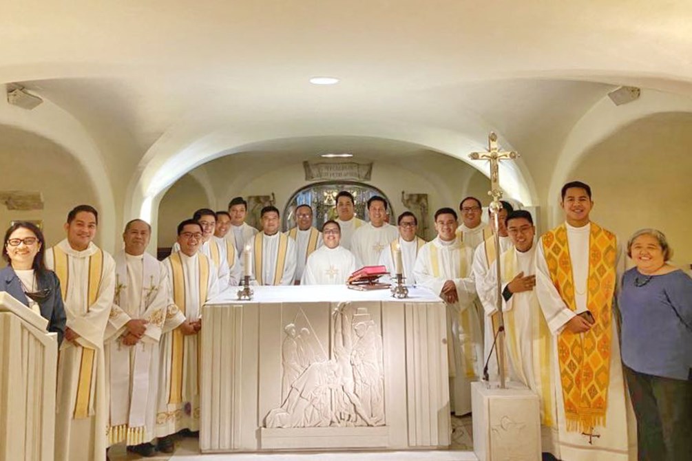 Đại học Giáo hoàng Philippines chào đón tân sinh viên