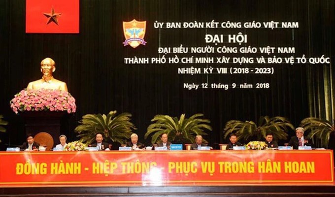 Phát huy vai trò cầu nối, xây dựng khối đại đoàn kết toàn dân tộc
